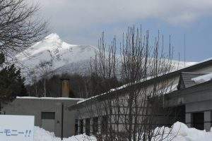 ネイパル森_きれいに晴れた日の駒ケ岳