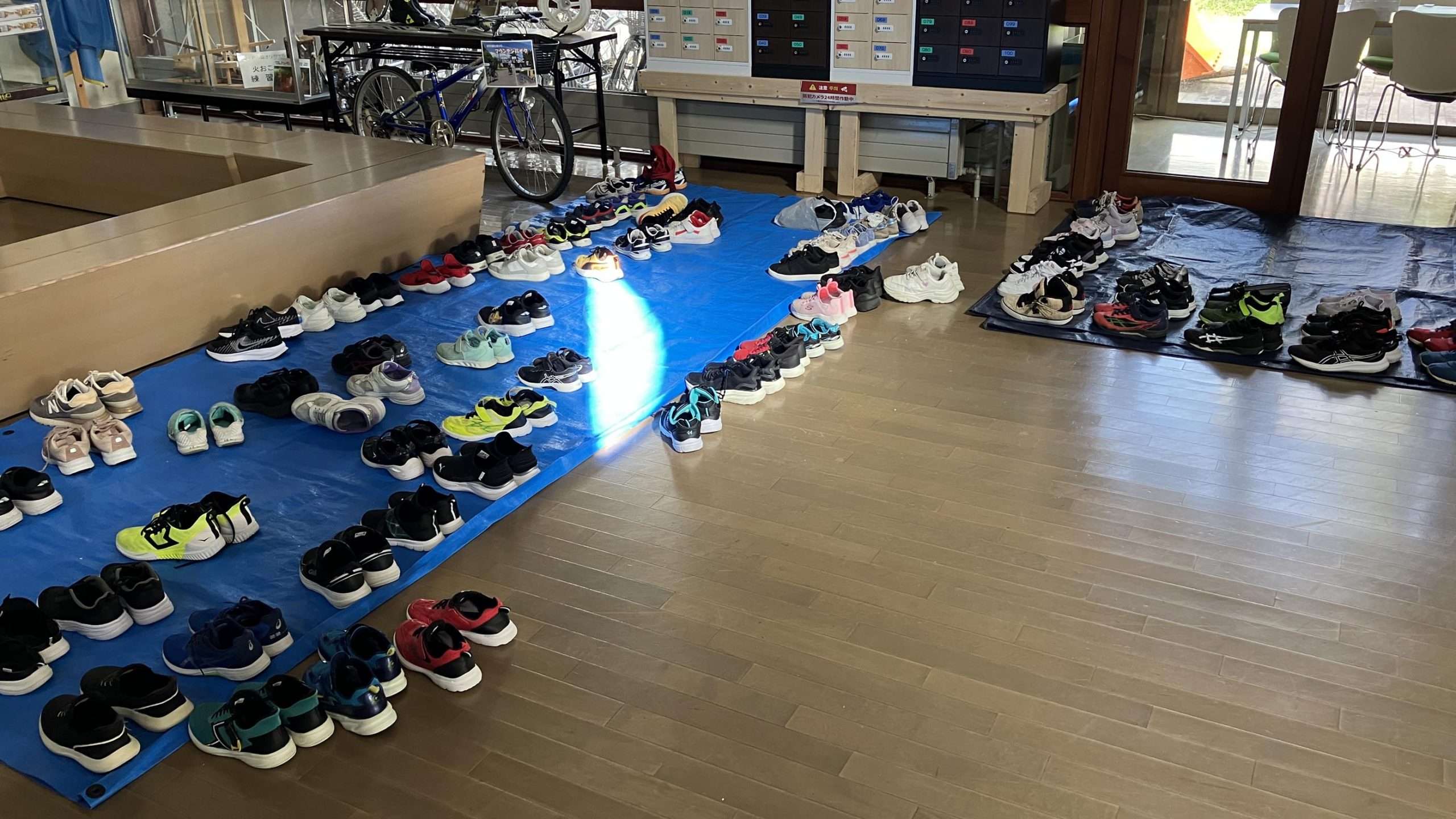 ネイパル森_くつ箱が一杯で